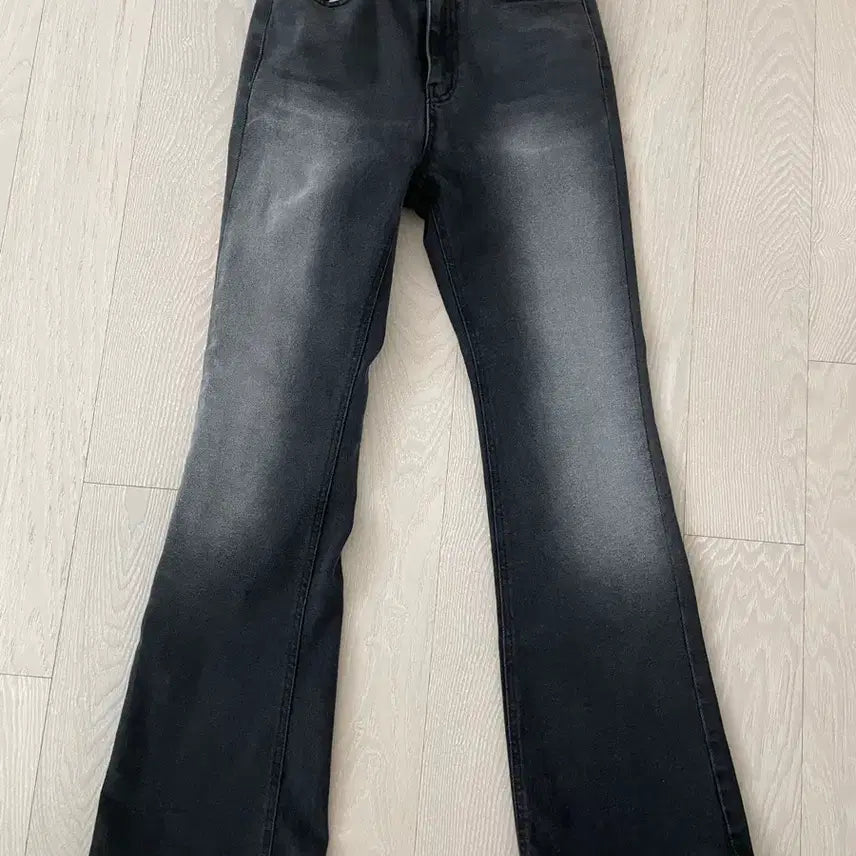 [BUNJANG] BLIM JEAN Black Washed Bootcut Flare Jeans / BLIM JEAN 블림진 블랙 워싱 부츠컷 나팔바지 플레어 진