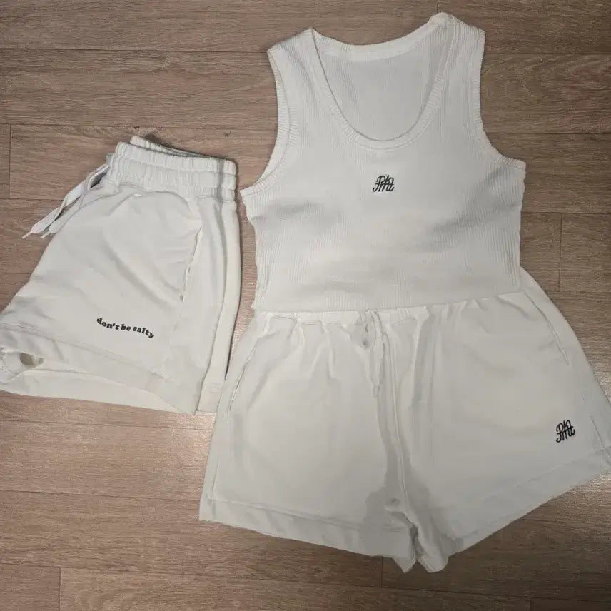 [BUNJANG] PKMT Sleeveless Top and Shorts Set / PKMT  나시 반바지2개셋트. 다드리는가격