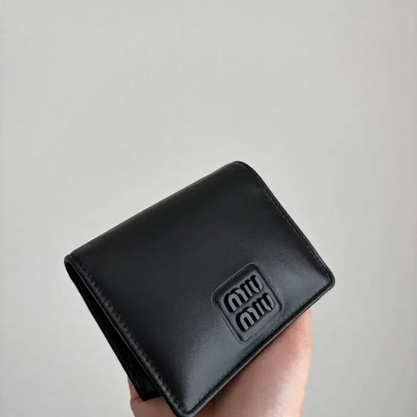 [BUNJANG] Miu Miu Softy Padded Bi-fold Wallet Black / 미우미우 소프티 패디드 반지갑