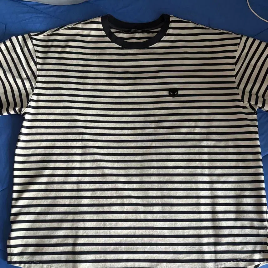 [BUNJANG] 25SS Zezero Retro Future T-Shirt (Navy, M) / 25ss 지제로 레트로 퓨쳐 티셔츠-m(네이비)