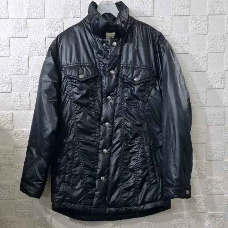 [BUNJANG] Levi's Black Puffer Jacket Size 100 / 리바이스 100호 블랙 패딩 자켓