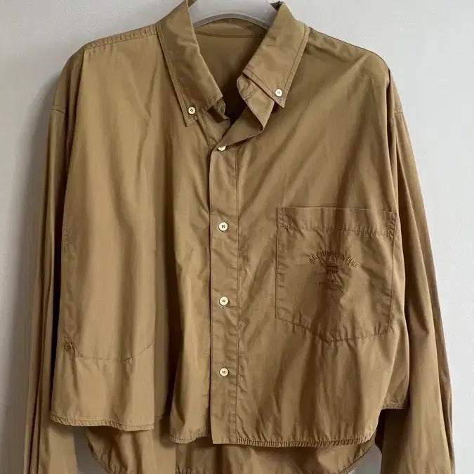 [BUNJANG] System Beige Cropped Shirt / 시스템 베이지 크롭 셔츠