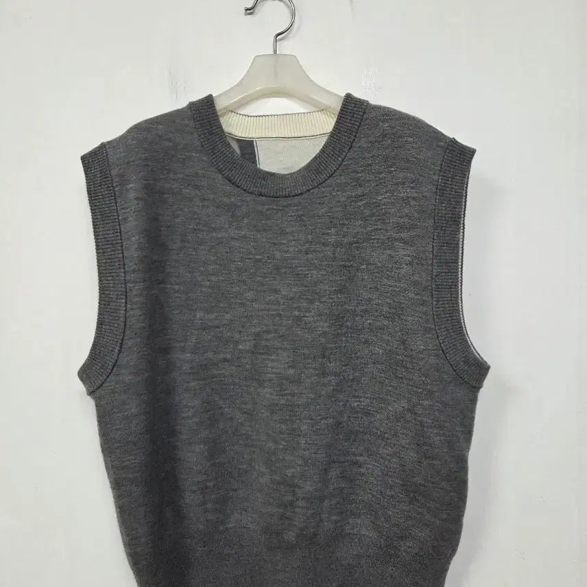[BUNJANG] Ornitt Vest / 오르 니트 조끼