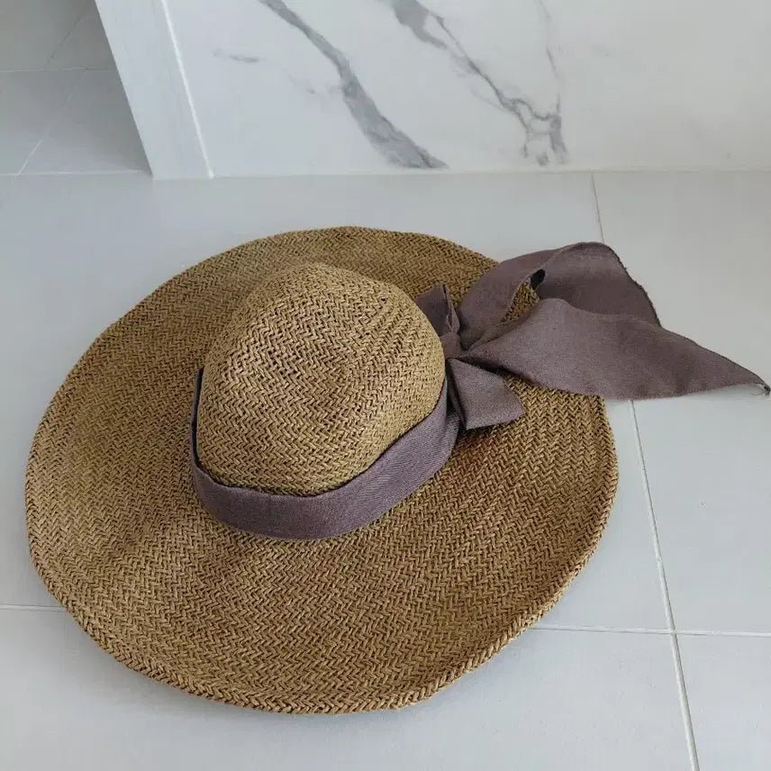 [BUNJANG] Metroc City Ribbon Detail Straw Hat / 메트로시티 모자(새상품)