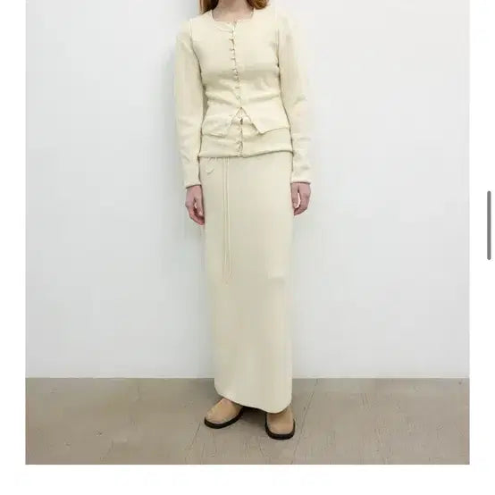 [BUNJANG] LE17SEPTEMBER Cashmere Knit Top Ivory / LE17SEPTEMBER 니트 탑 아이보리 (제니착용)
