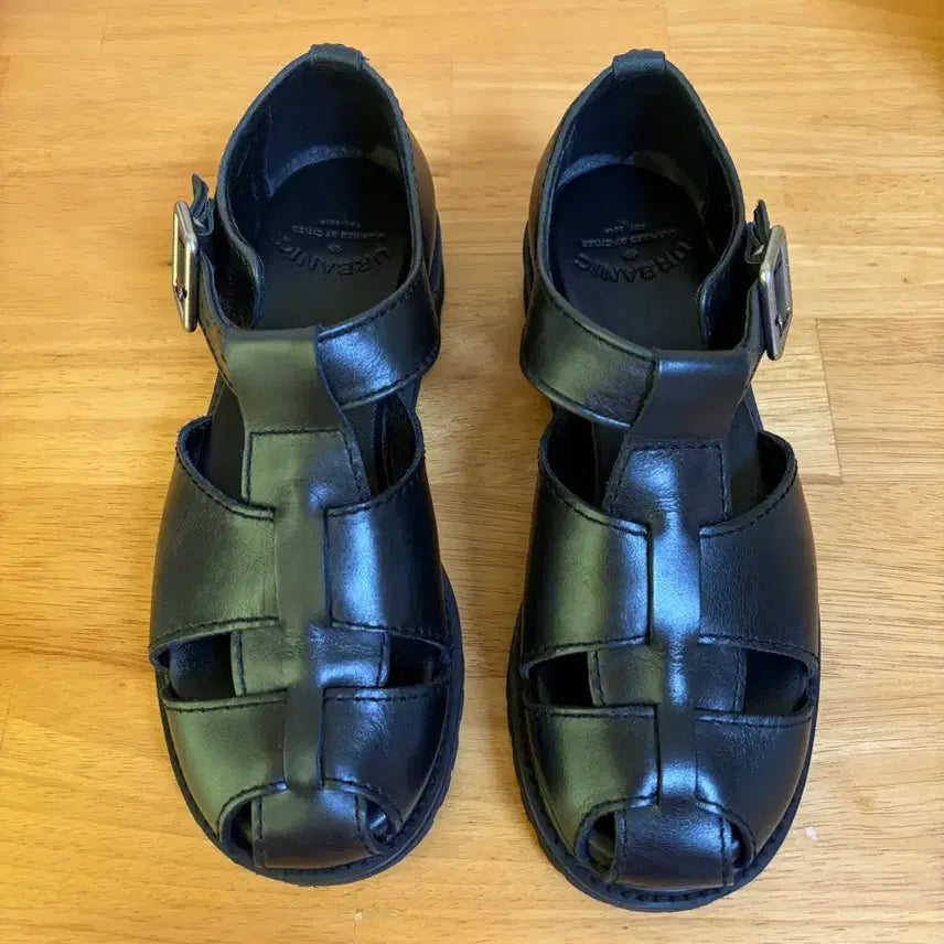 [BUNJANG] Urbanchic Fisherman Sandals / 얼바닉30 피셔맨 샌들 230