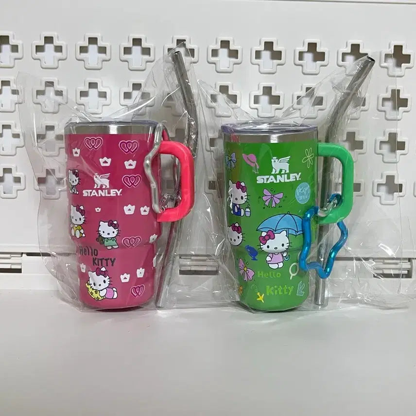 [BUNJANG] Stanley x Hello Kitty Mini Tumbler Keychain (New) / 스탠리 헬로키티 미니 텀블러 키링 새상품