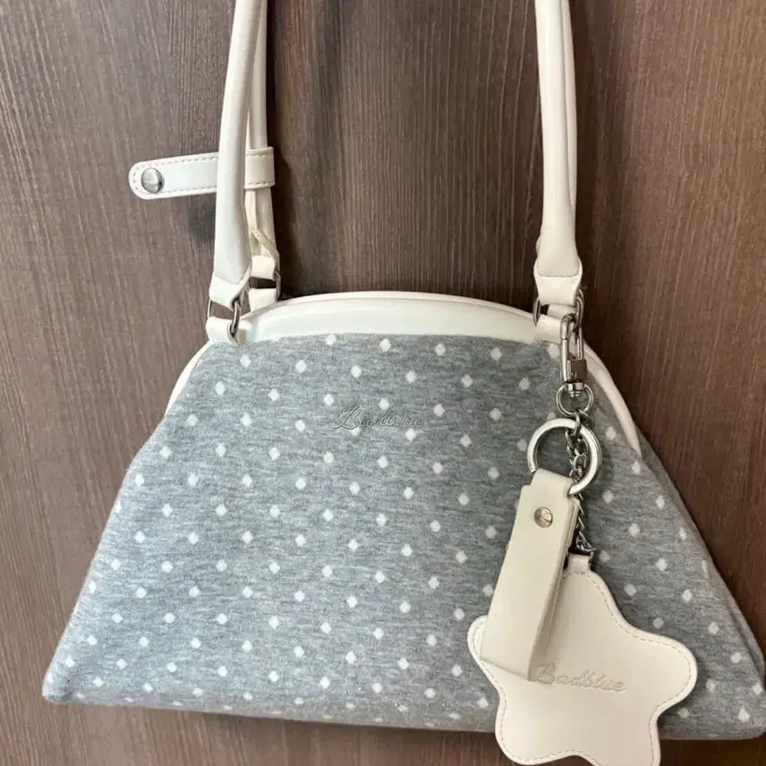 [BUNJANG] Badblue Dot Cozy Dumpling Bag Grey / 배드블루 도트백 그레이 Badblue Dot Cozy Dumpling B