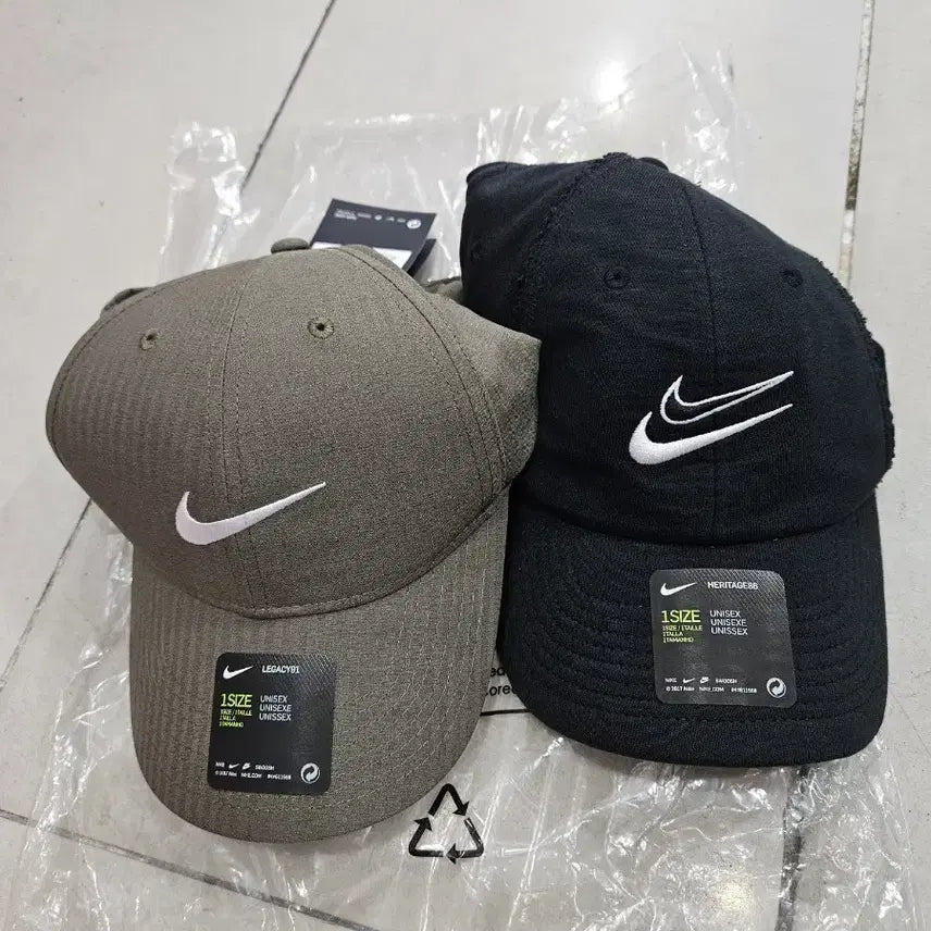 [BUNJANG] Nike Unisex Cap (Set of 2) / 나이키모자2장(새상품)