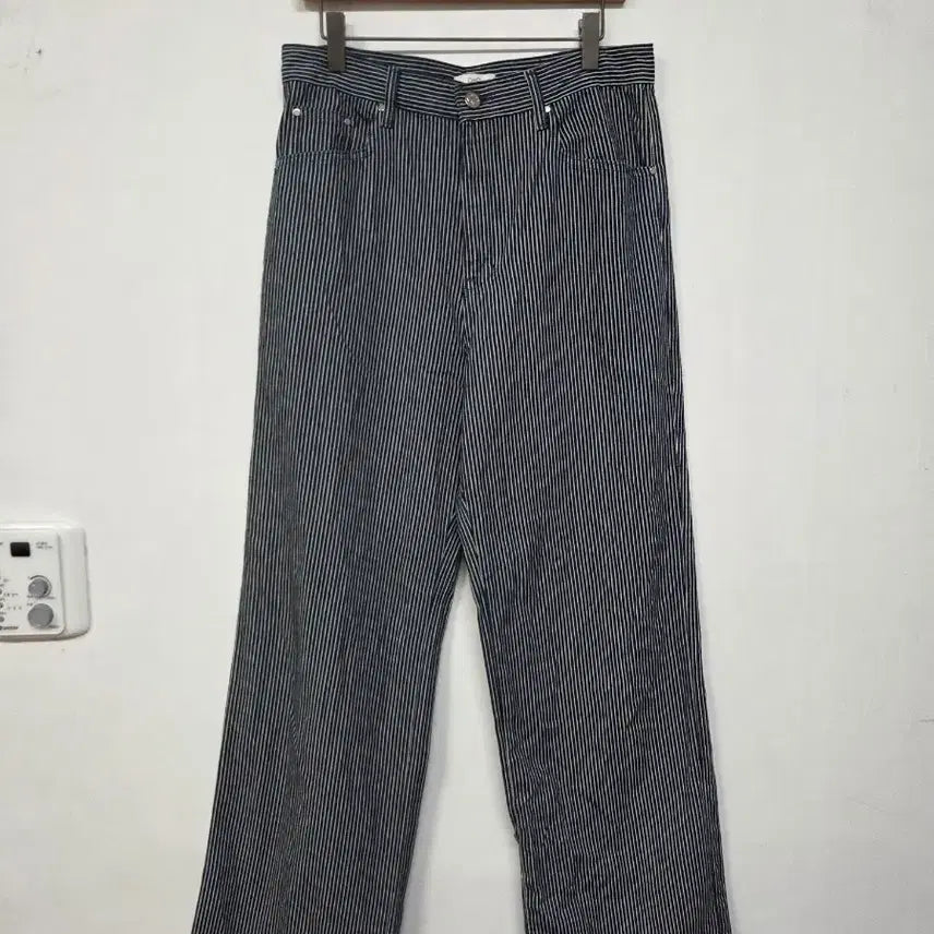[BUNJANG] CeeCI Striped Denim Pants / 씨에씨 CeeCI 팬츠