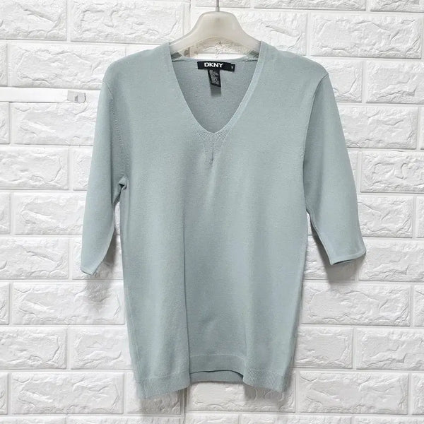 [BUNJANG] DKNY V-Neck Short Sleeve T-Shirt E761 / S DKNY V넥 반팔 티 E761