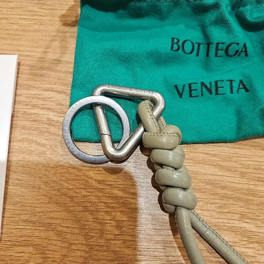 [BUNJANG] Bottega Veneta Keyring / 보테가베네타