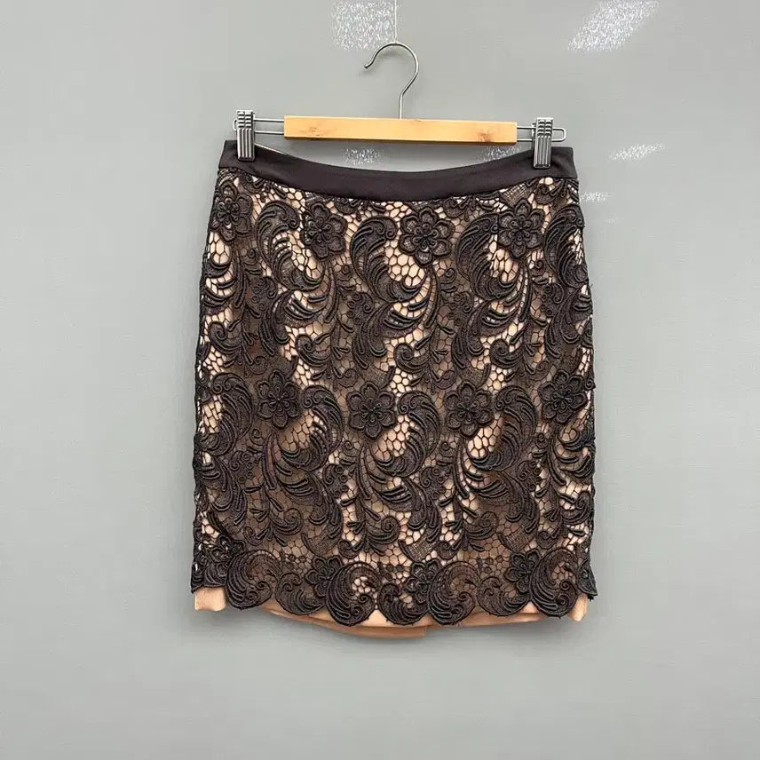 [BUNJANG] it MICHAA Lace Skirt Beige H-Line 66 / 잇미샤 it MICHAA 레이스 스커트