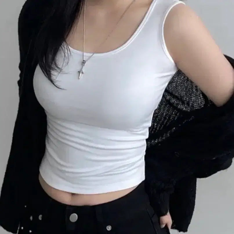 [BUNJANG] Ablly Slim Fit Sleeveless Top White / 에이블리 슬림핏 나시 화이트 판매합니다!