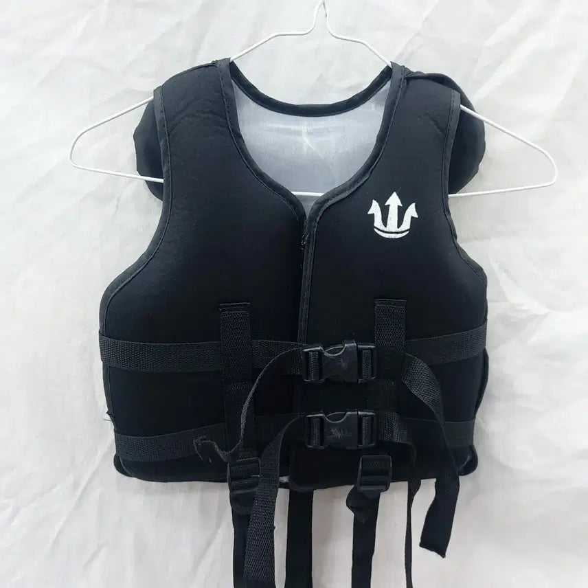 [BUNJANG] Poseidon Life Vest Black (Ages 4-5) / 포세이돈 구명조끼 블랙(4세 ~5세)