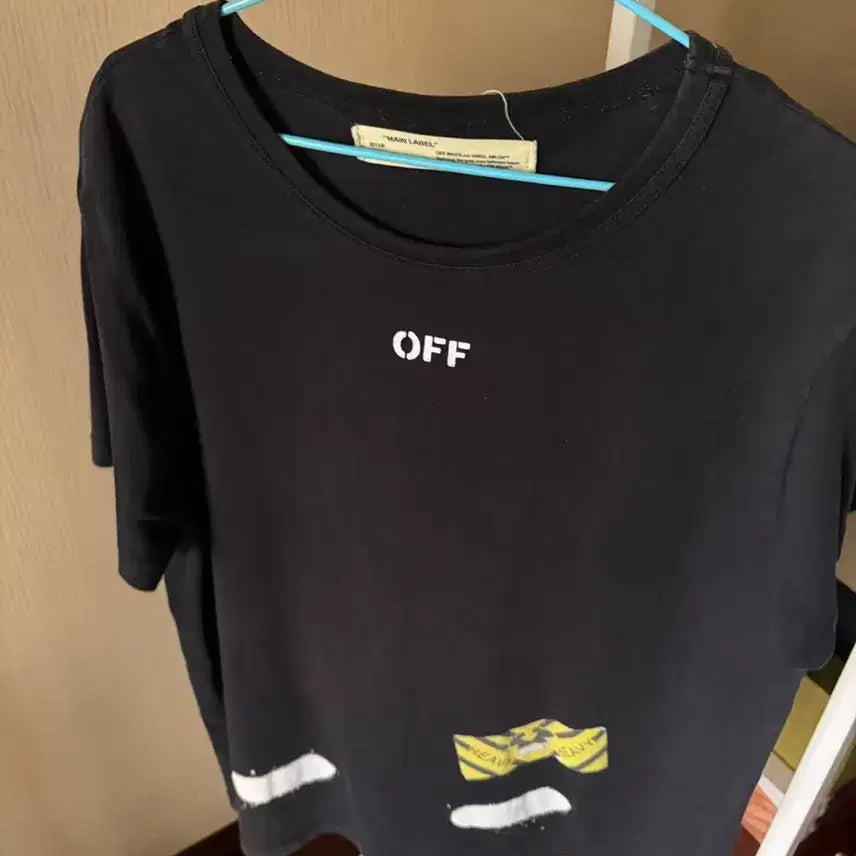 [BUNJANG] Off-White Black Short Sleeve T-Shirt / 오프화이트 반팔 티셔츠 블랙