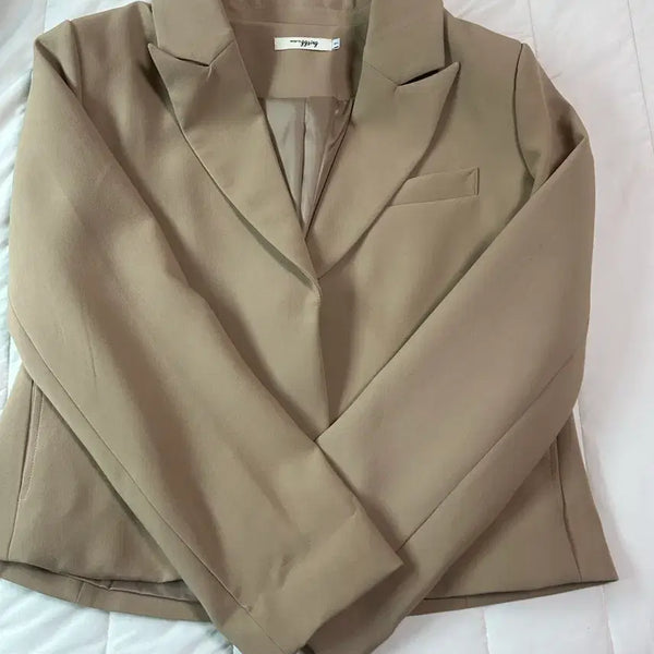 [BUNJANG] Prettiyoungthing Camel Beige Short Jacket / 도매택 프리티영띵 pyt 스타일 베이지 카멜 숏 자켓 출근룩 하객룩
