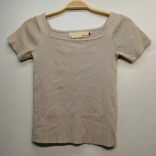 [BUNJANG] NAIN Square Neck Short Sleeve Knit Beige Small / NAIN 스퀘어넥 반팔 니트 베이지 스몰사이즈    68031