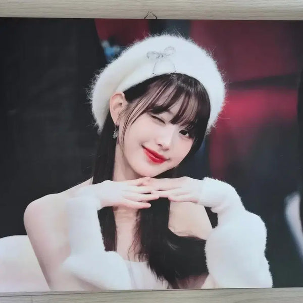 [BUNJANG] IVE Jang Wonyoung Frame / 아이브 장원영 액자