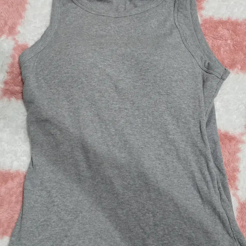 [BUNJANG] Gray Ribbed Tank Top (Used) / (중고) 그레이 골지 나시 100