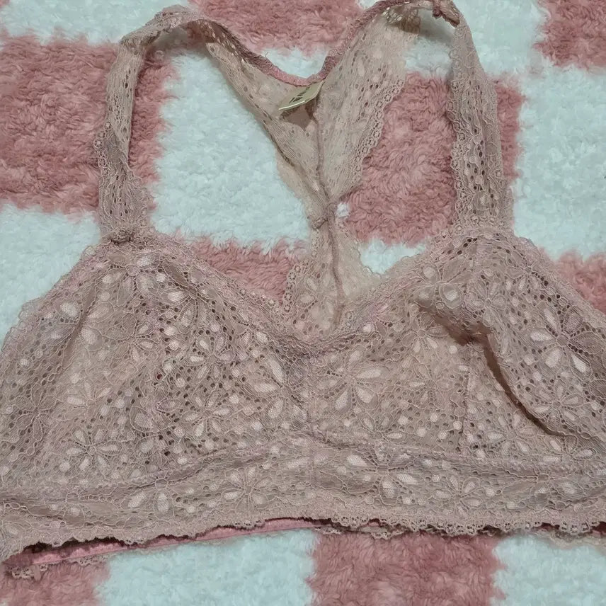 [BUNJANG] Bubble Doll Pink Lace Bralette XL / (중고) 버블돌 핑크 레이스 브라탑 XL
