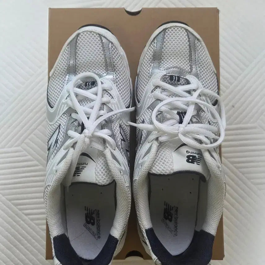[BUNJANG] New Balance 530 White Sneakers (270mm) / 뉴발란스 530 화이트(270)