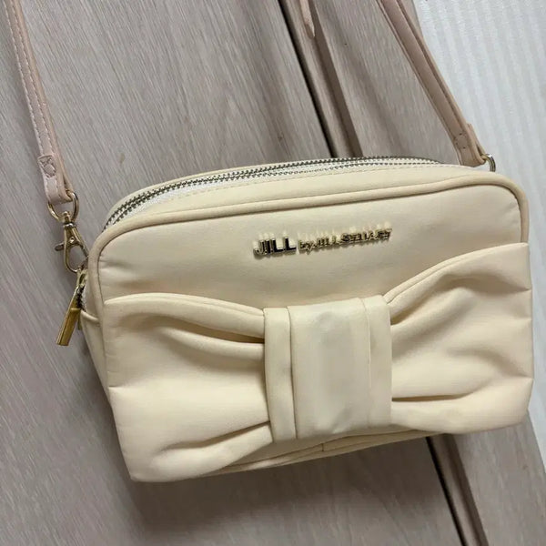 [BUNJANG] JILLSTUART Shoulder Bag Ivory / 질스튜어트 스나계 양지뢰 숄더백 아이보리색