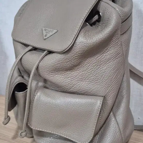 [BUNJANG] Peruzzi Leather Backpack - Beige Tone / 새상품급-Peruzzi  가죽 백팩