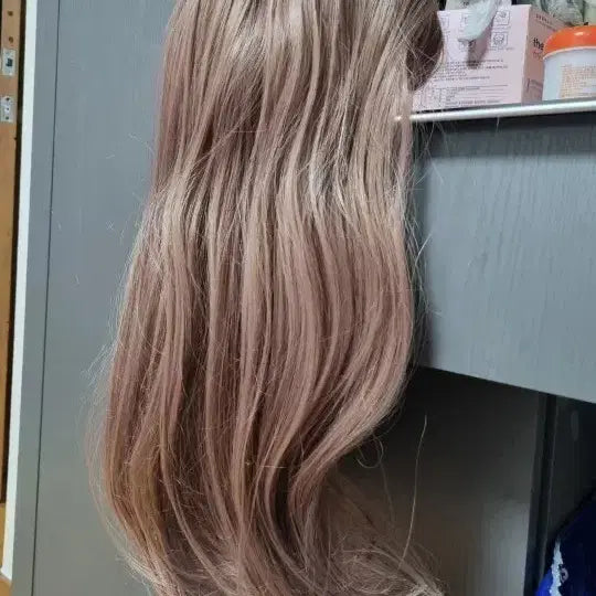 [BUNJANG] Pink Age Long Wavy Wig Ash Brown / 가발 핑크에이지 통가발 애쉬 브라운 컬러 긴 웨이브