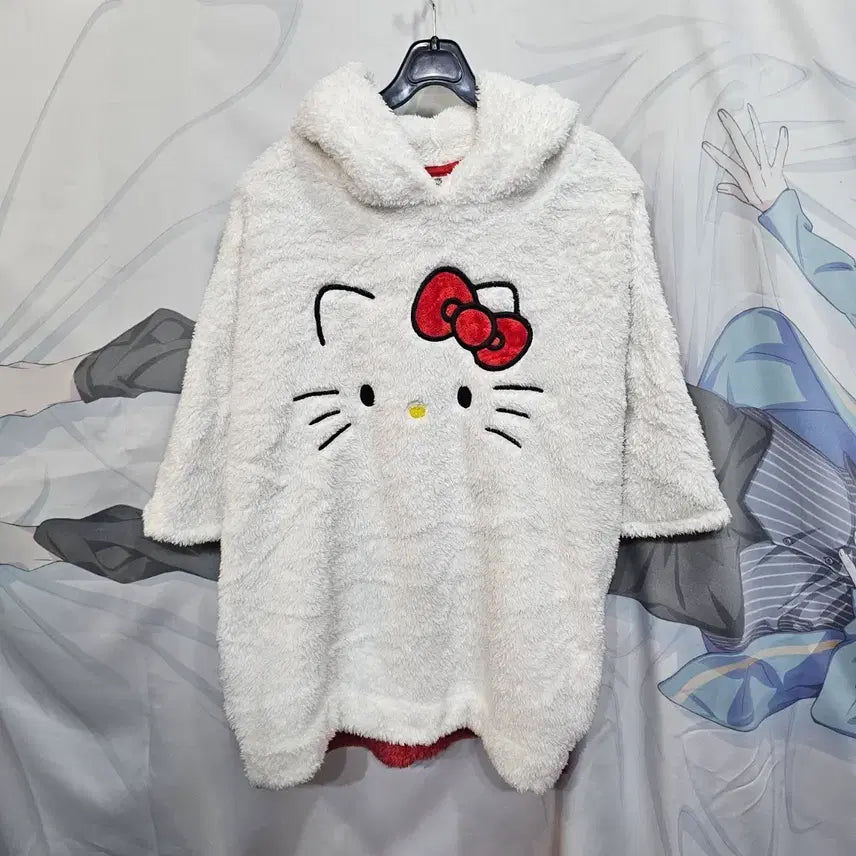 [BUNJANG] Hello Kitty Fleece Hoodie / 헬로키티 후리스 후드