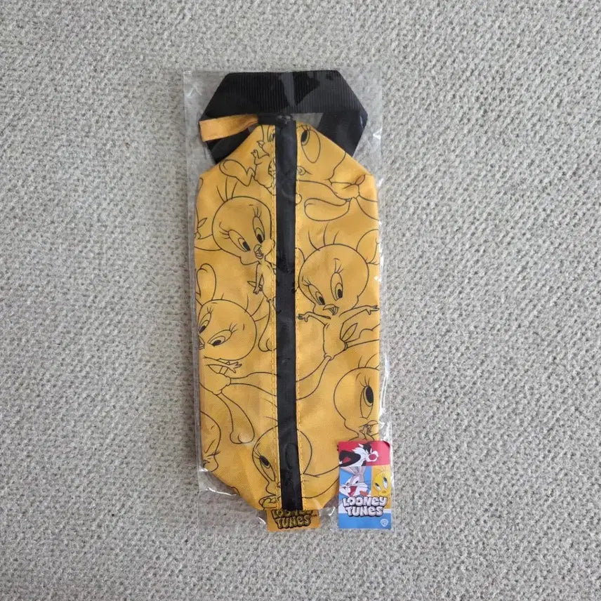 [BUNJANG] Looney Tunes Tweety Sealed Pouch / 루니툰 트위티 미개봉 파우치