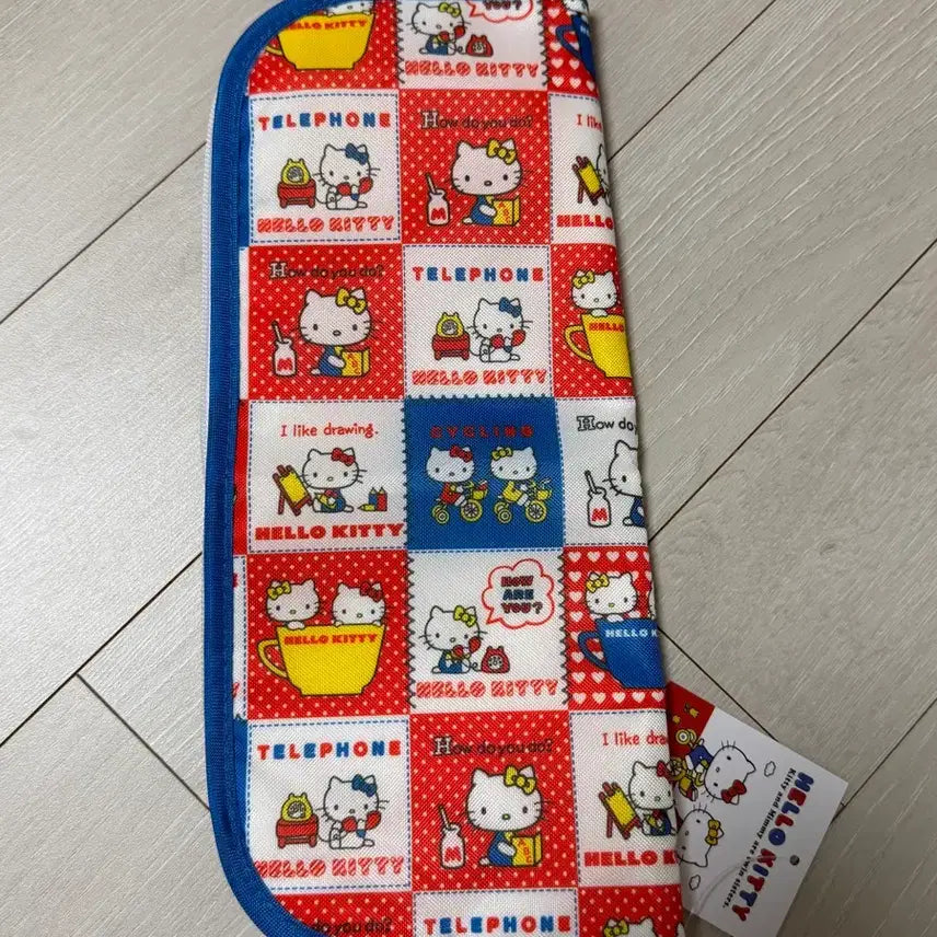 [BUNJANG] Hello Kitty Foldable Umbrella Bag / 접이식 우산 가방