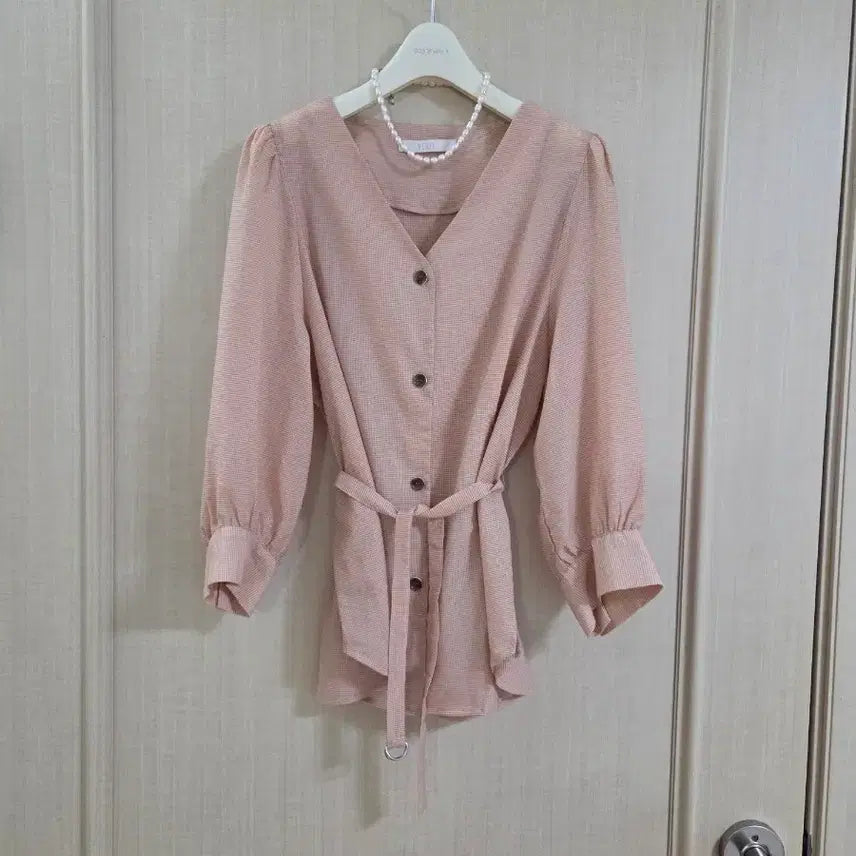 [BUNJANG] Elegant Balloon Sleeve Blouse / 고급스런 벌룬 하객 블라우스