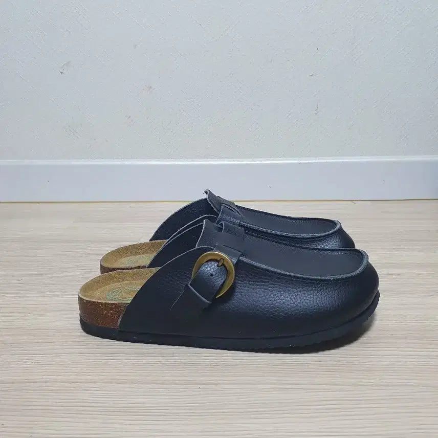 [BUNJANG] Iso Utah Black Mule Slippers Size 280 / 이소 유트 블랙 뮬 슬리퍼 280