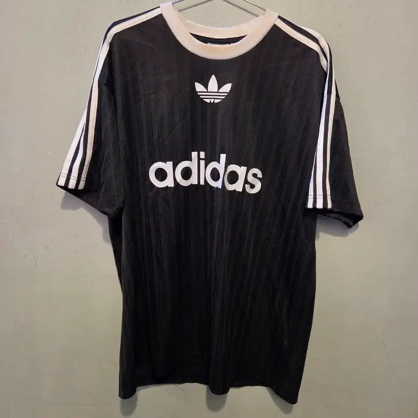 [BUNJANG] Adidas Authentic Short Sleeve T-Shirt Size L / 아디다스 정품 반팔티