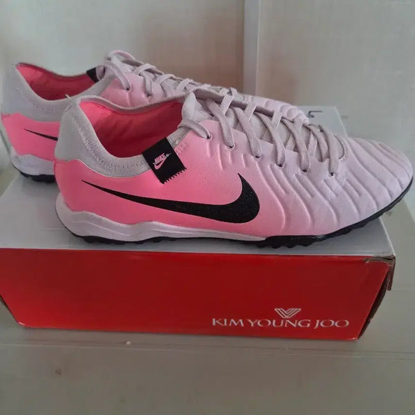 [BUNJANG] Nike Legend 10 Pro TF Pink Version Soccer Cleats (255mm) / 나이키 레전드10 프로TF 핑크버전 255mm 팝니다