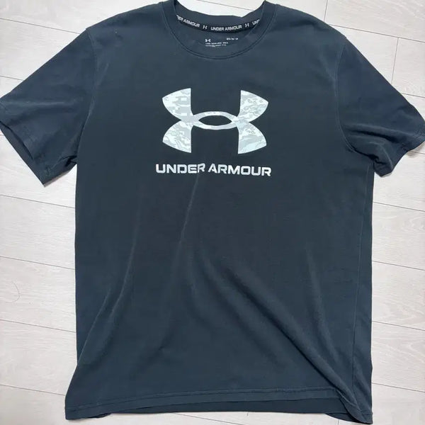 [BUNJANG] Under Armour Men's T-Shirt Size M / 언더아머 반팔티 m