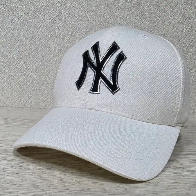 [BUNJANG] MLB New York Yankees Ball Cap Free Size / MLB 뉴욕양키스 볼캡 프리 56-59cm