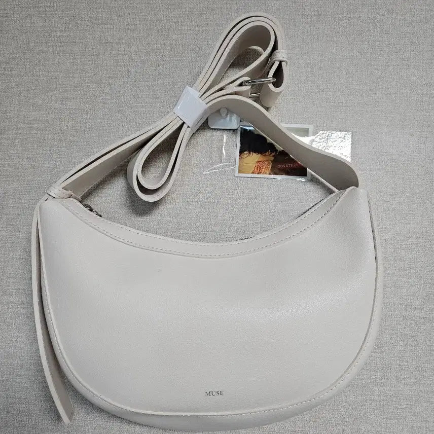 [BUNJANG] Ecrus Muse Bag Cream Shoulder Bag / 에크릿 뮤즈 백 크림