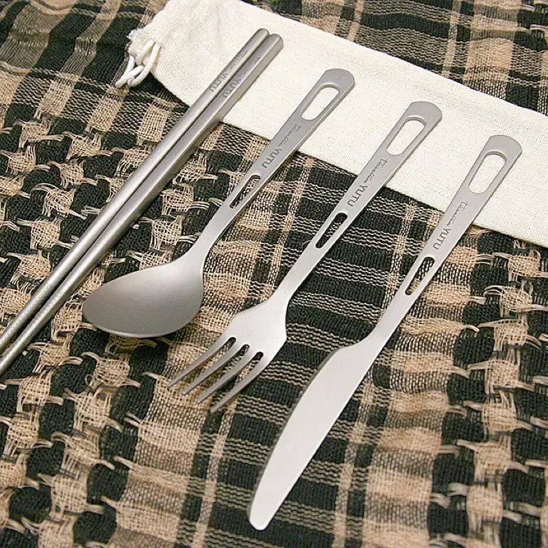 [BUNJANG] YUTU Titanium Cutlery 4-Piece Set (Unused) / YUTU 티타늄 커틀러리 4P 세트 (미사용, 백패킹, 낚시, 하이킹, 노지캠핑, 등산)