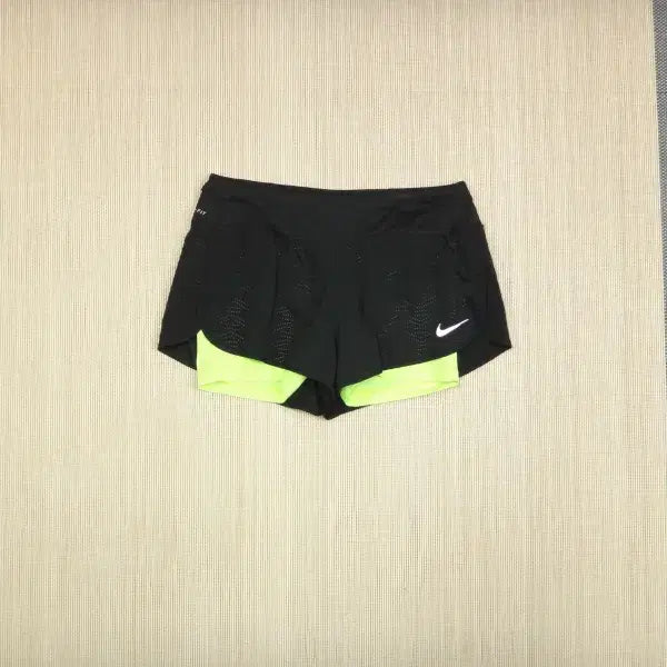 [BUNJANG] Nike Women's Flex Two-in-One Shorts (L/75cm) / (L/75cm) 나이키 여성 플렉스 투인원 쇼츠
