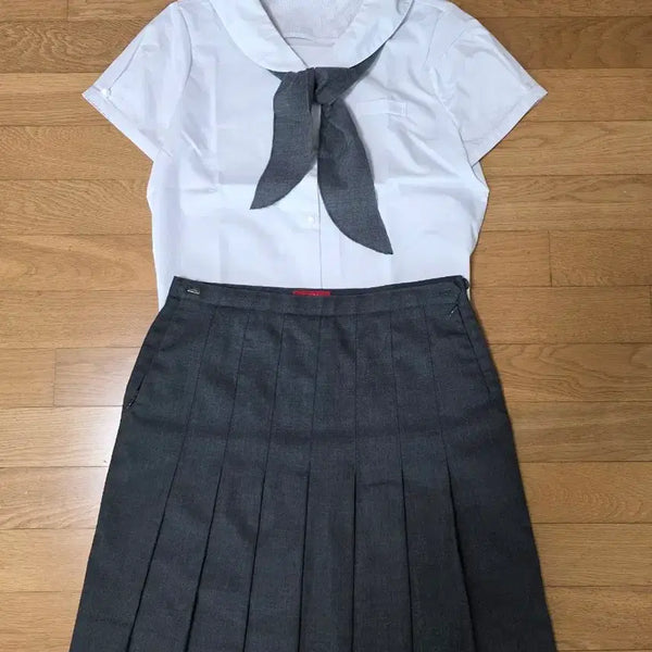 [BUNJANG] School Uniform Set - Blouse and Skirt / 예쁜 여자교복 면접용 등 교복세트c184