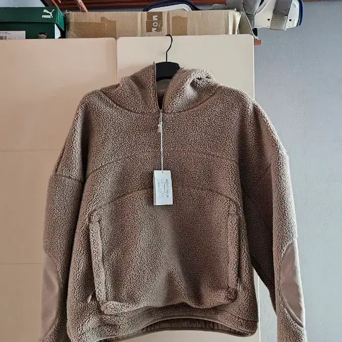 [BUNJANG] Entire Studio Fleece Hoodie / 엔타이어 스튜디오 후드 후리스
