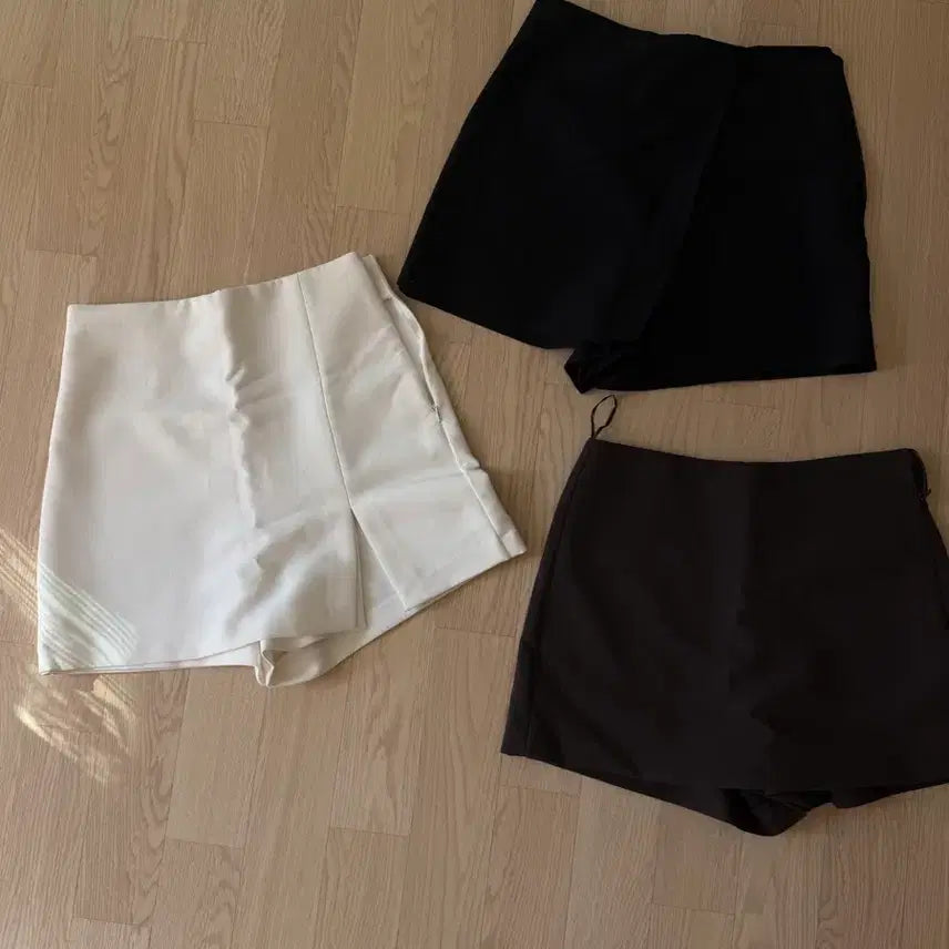 [BUNJANG] Zara Skort (Black, White, Brown) / Zara 치마바지 (블랙/화이트/브라운)