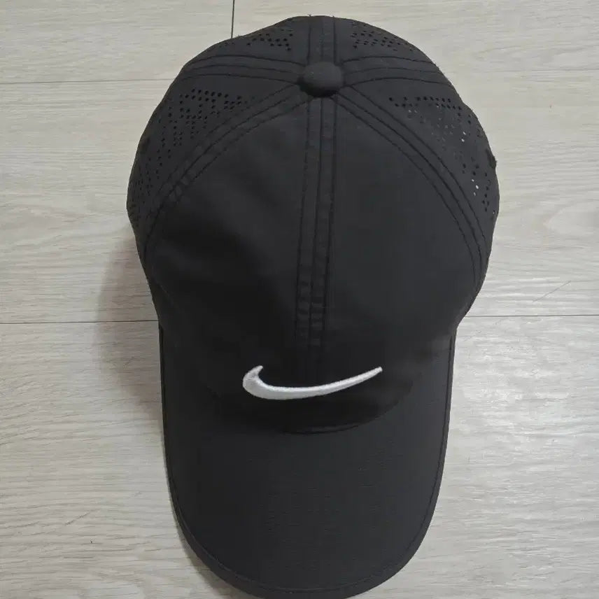 [BUNJANG] Nike Unisex Black Baseball Cap / 나이키  볼캡 모자 남.여