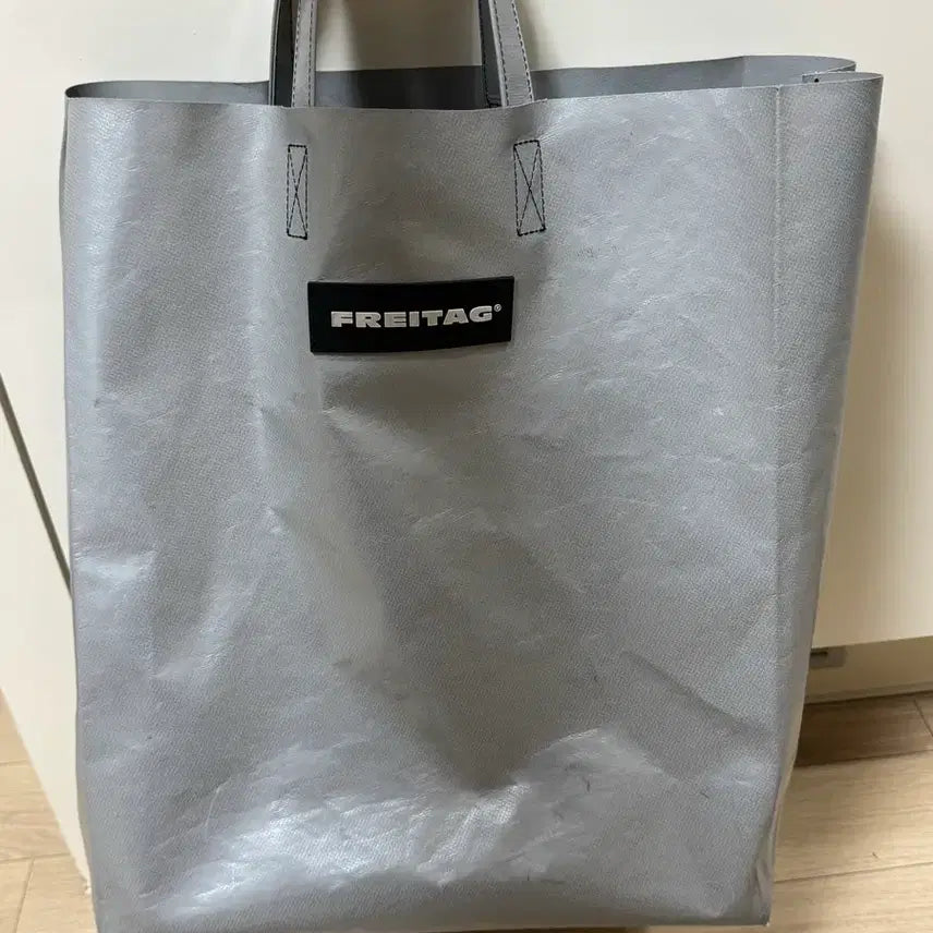 [BUNJANG] Freitag Miami Vice Silver Messenger Bag / 프라이탁 마이애미 실버