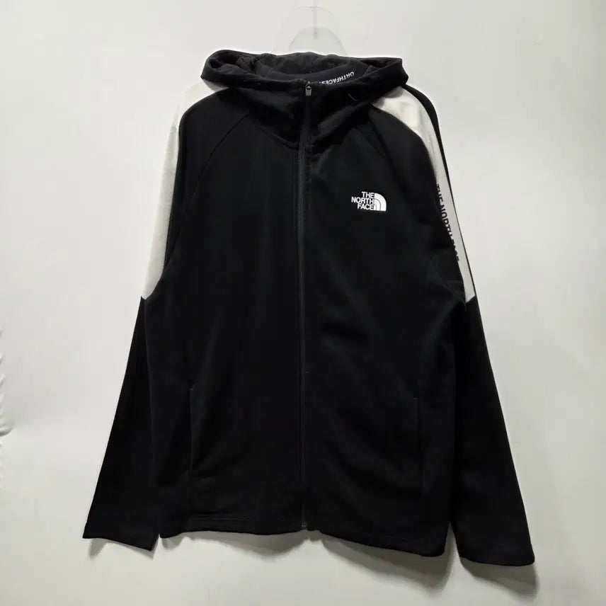 [BUNJANG] The North Face Colorblock Hooded Training Jacket XL / 노스페이스 블랙 배색 후드 트레이닝 자켓 XL 26082513