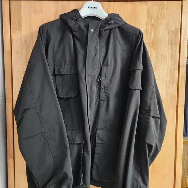 [BUNJANG] Perenne Mountain Parka Black / 퍼렌 마운틴파카 블랙 3사
