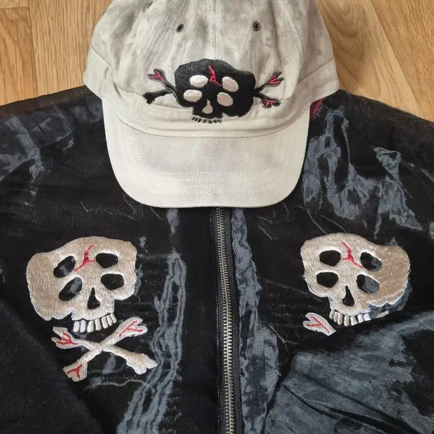 [BUNJANG] Capital Rainskull Ash Grey / 캐피탈 레인스컬 애쉬 그레이