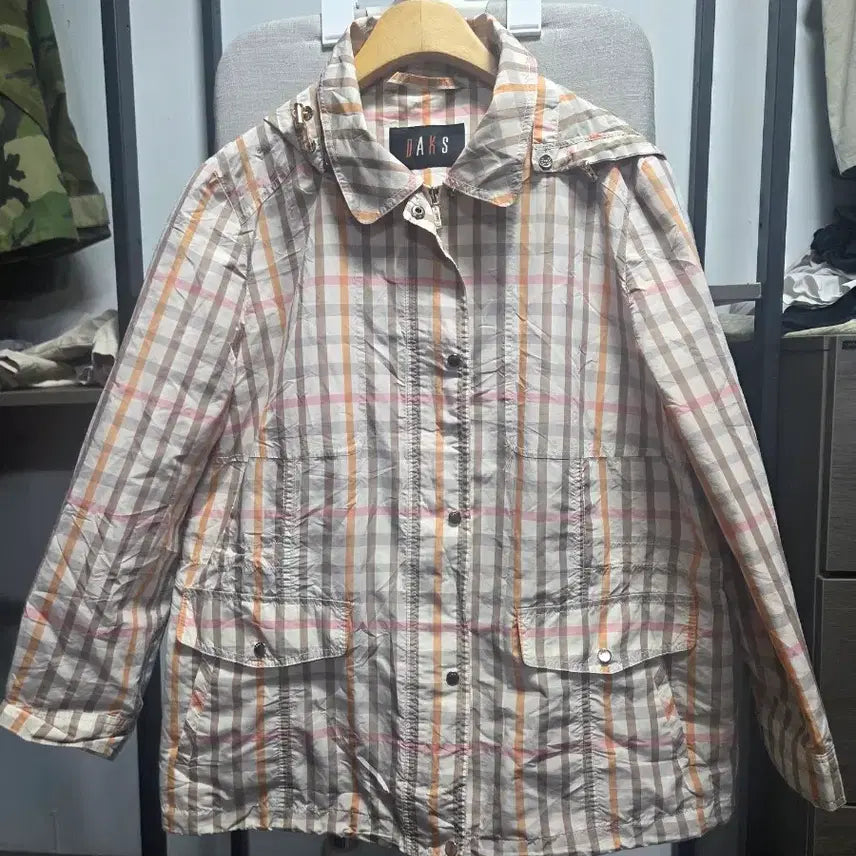[BUNJANG] Daks Checked Hooded Windbreaker Jacket / 닥스 체크 후드 바람막이
